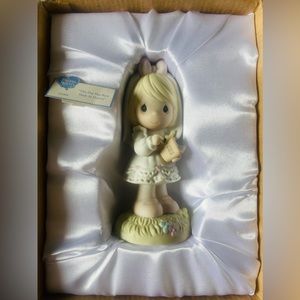 Precious Moments “This Day Has Been Made in Heaven” Communion Figurine # 523496
